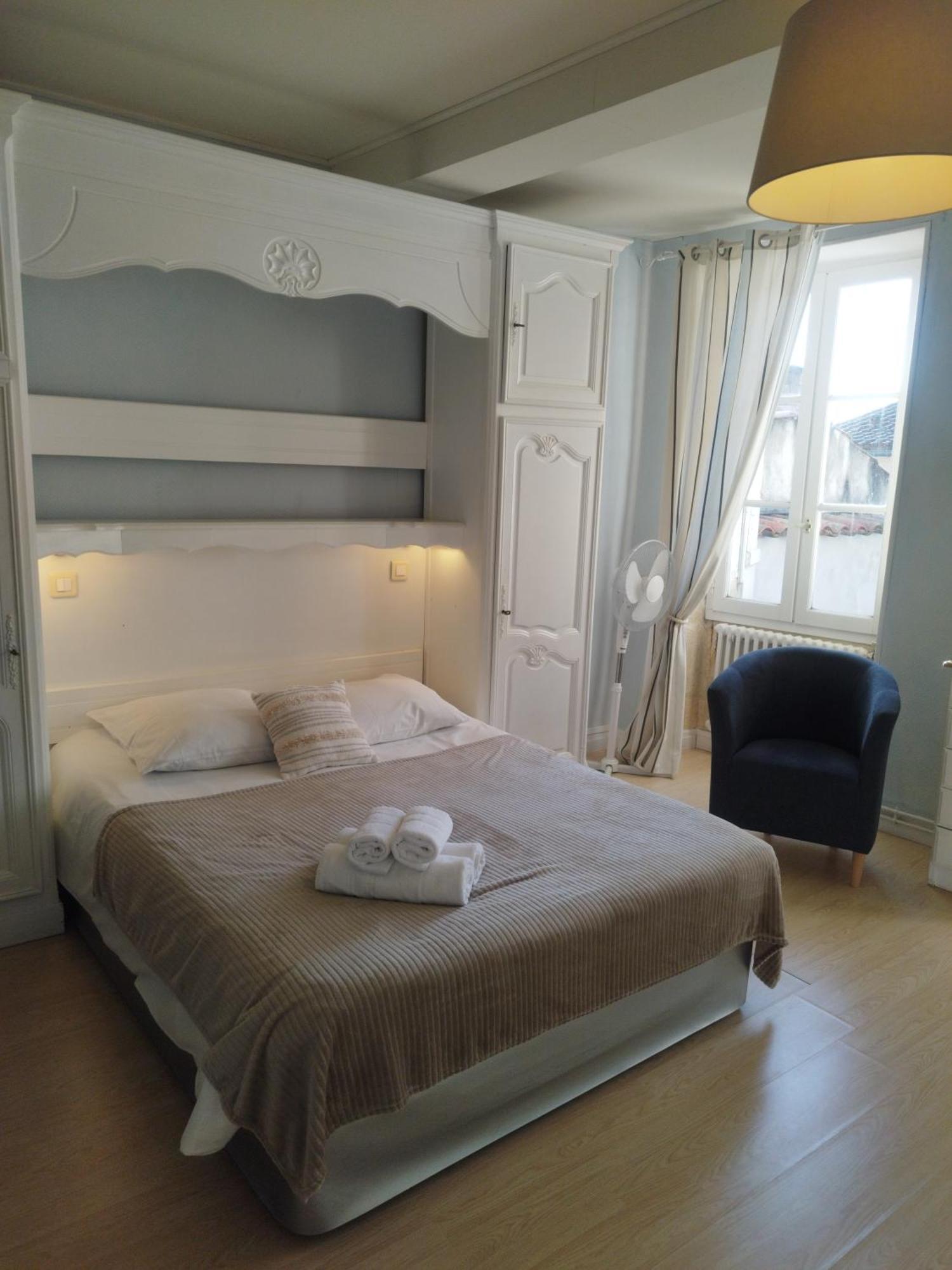 Hotel Les Thermes Jonzac Zewnętrze zdjęcie