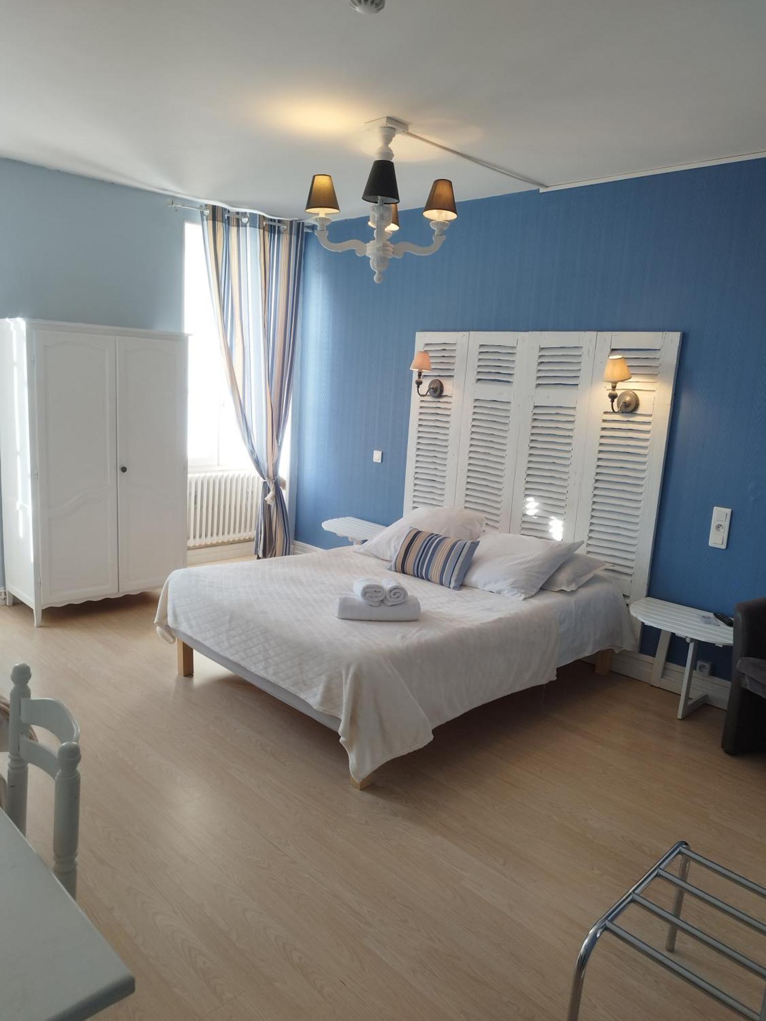 Hotel Les Thermes Jonzac Zewnętrze zdjęcie